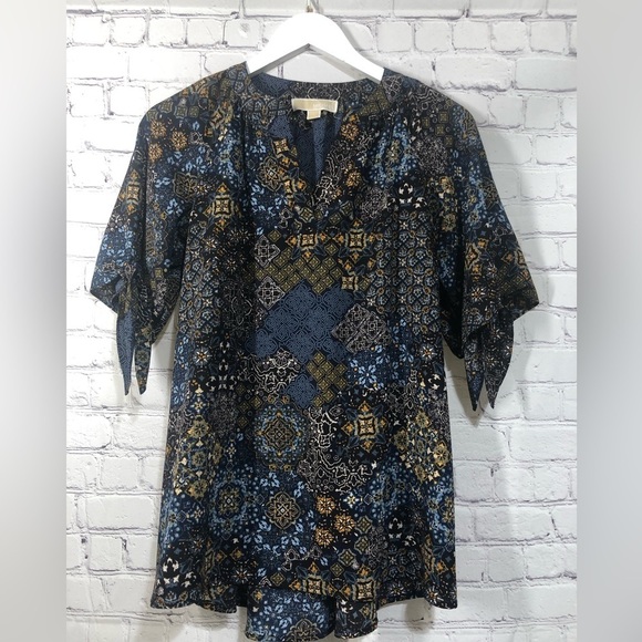 Michael Kors mosaic top - Picture 1 of 8